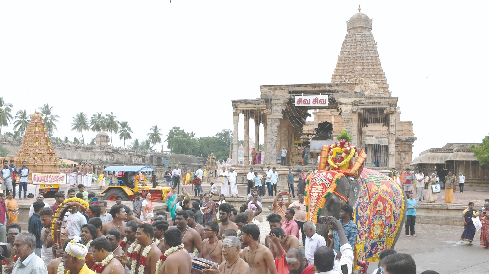Spl abhishekam, rituals mark Sadhaya Vizha of Raja Raja Cholan