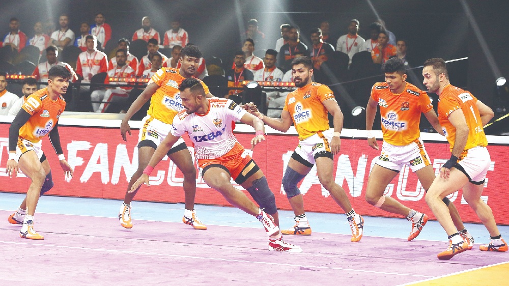 Parteek Dahiya powers Gujarat Giants to big win over Puneri Paltan