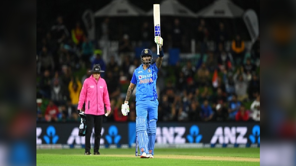 Suryakumars batting masterclass guides India to 191/6 against NZ