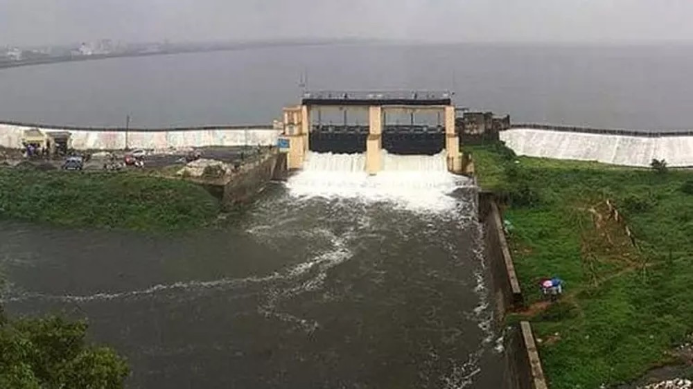 Heavy rains: Water outflow from Puzhal lake to be increased