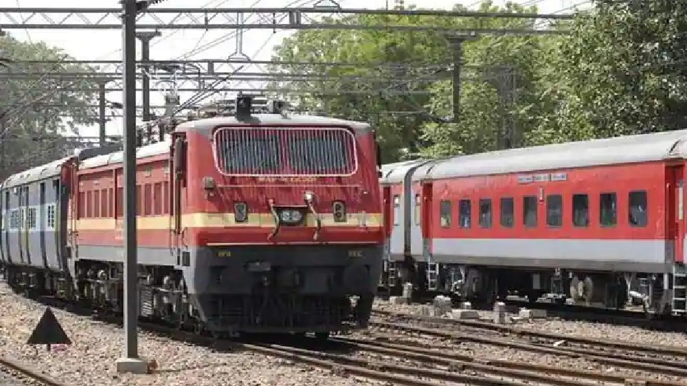 Special trains for Christmas, New Year
