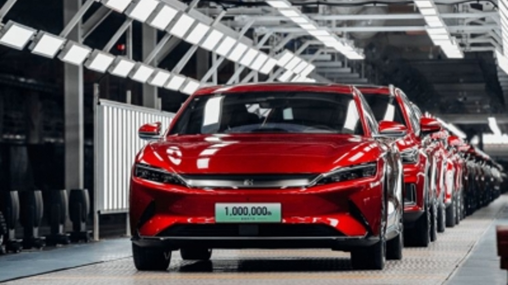 Chinese EV maker BYD widens market leadership gap with Tesla in Q3