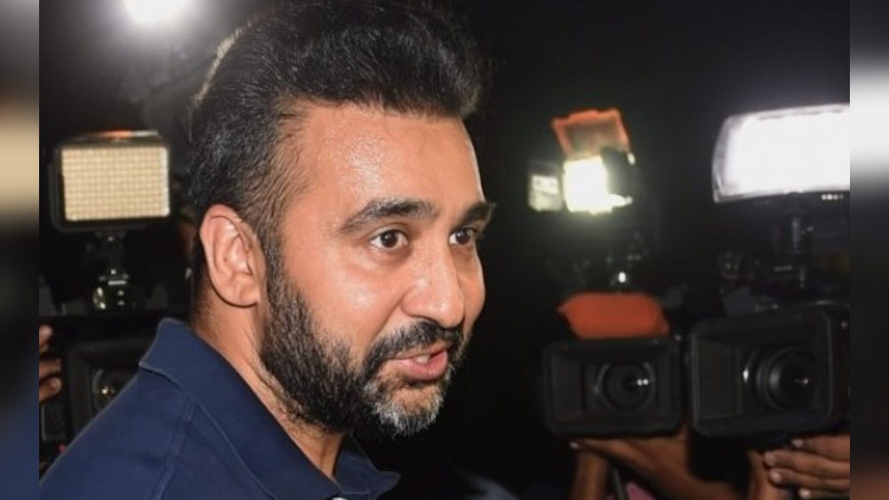 SC grants anticipatory bail to Raj Kundra, others in pornography case SC grants anticipatory bail to Raj Kundra, others in pornography case