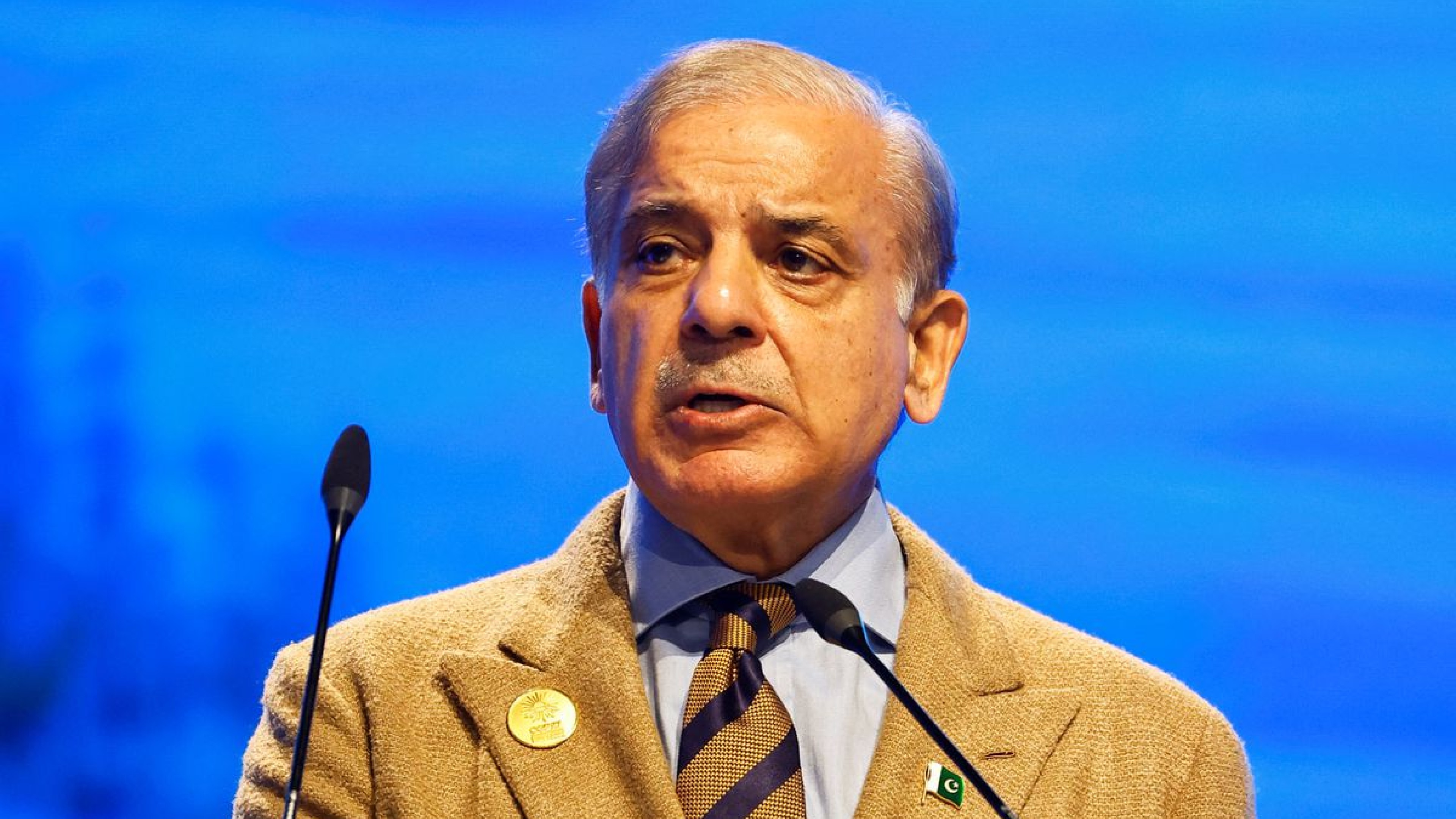 Shehbaz condemns ‘unprovoked’ border shelling by Taliban