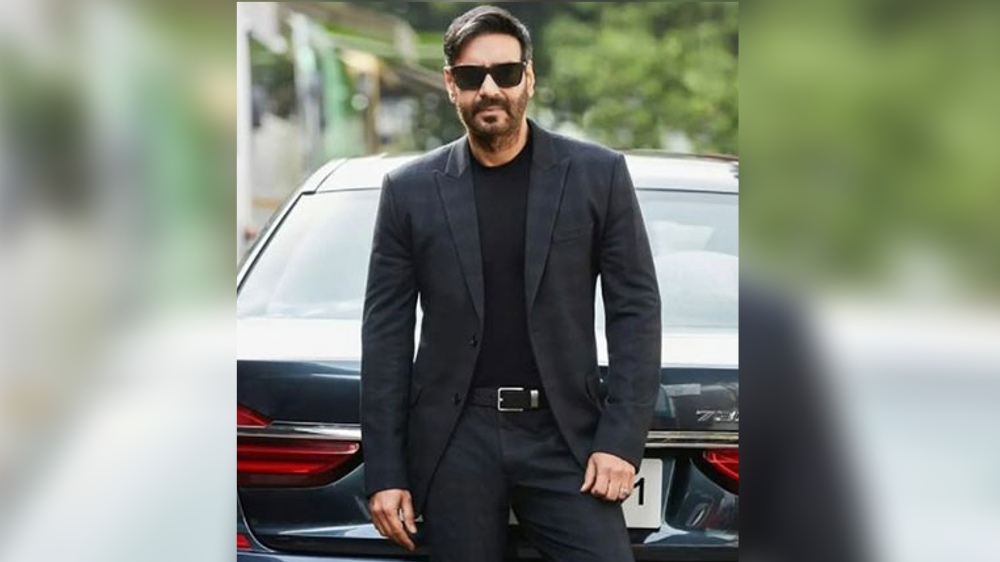 Watch: Ajay Devgn rides a scooter on the sets of Bholaa Watch: Ajay Devgn rides a scooter on the sets of Bholaa