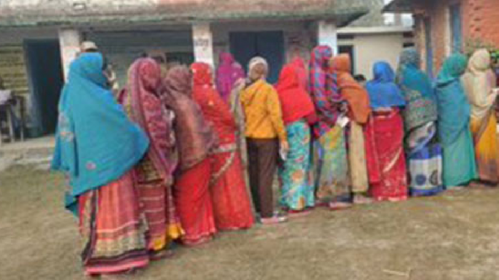 Voter turnout in 6 assembly seats: Rampur lowest till 11 am