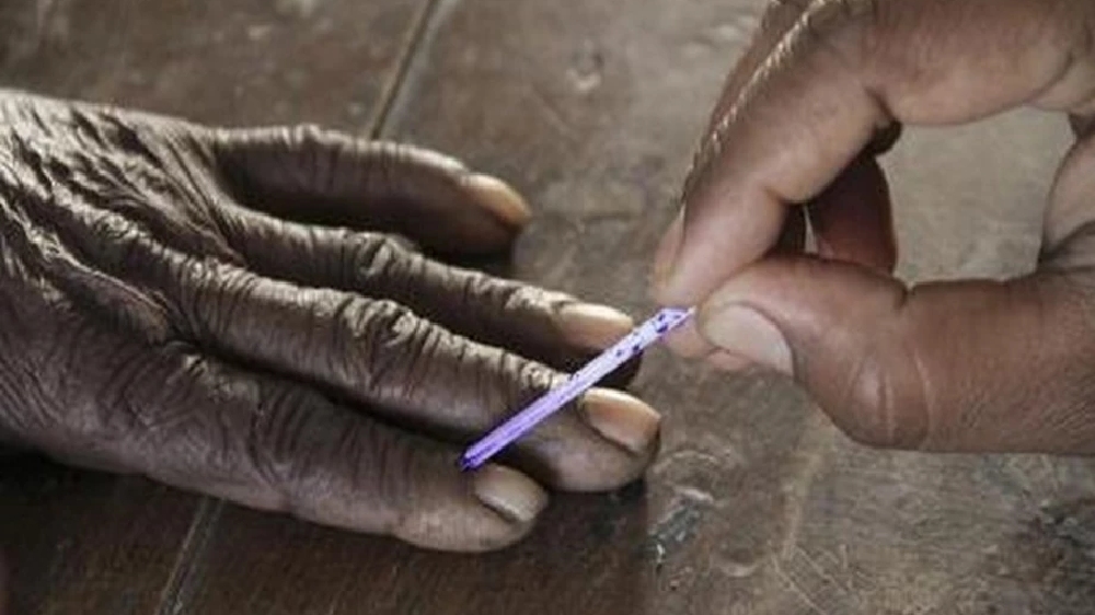 Bihar: 37pc cast votes in first 6 hours in Kurhani assembly seat