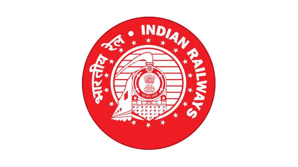 SR GM holds inspection of redevelopment works at Madurai junction