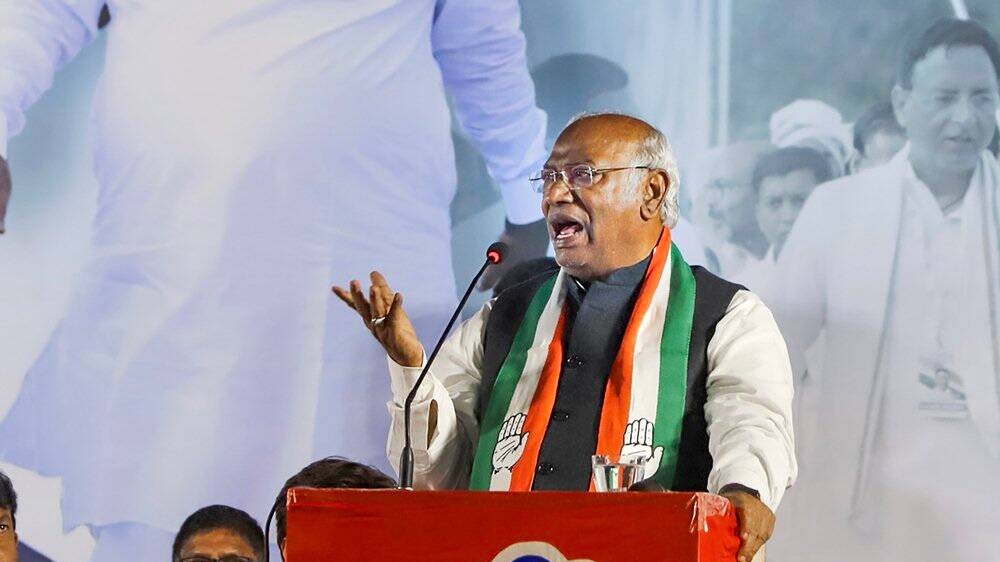 Will get majority in Gujarat elections: Mallikarjun Kharge