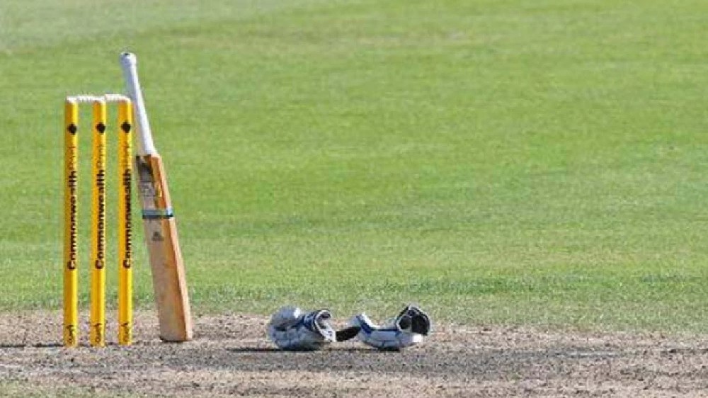 Mumbai batters Angkrish, Nutan hit centuries on the first day