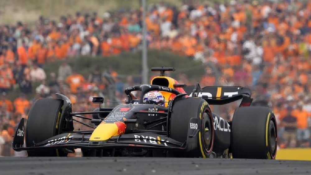 Motor racing-Dutch Grand Prix to remain on F1 calendar until 2025