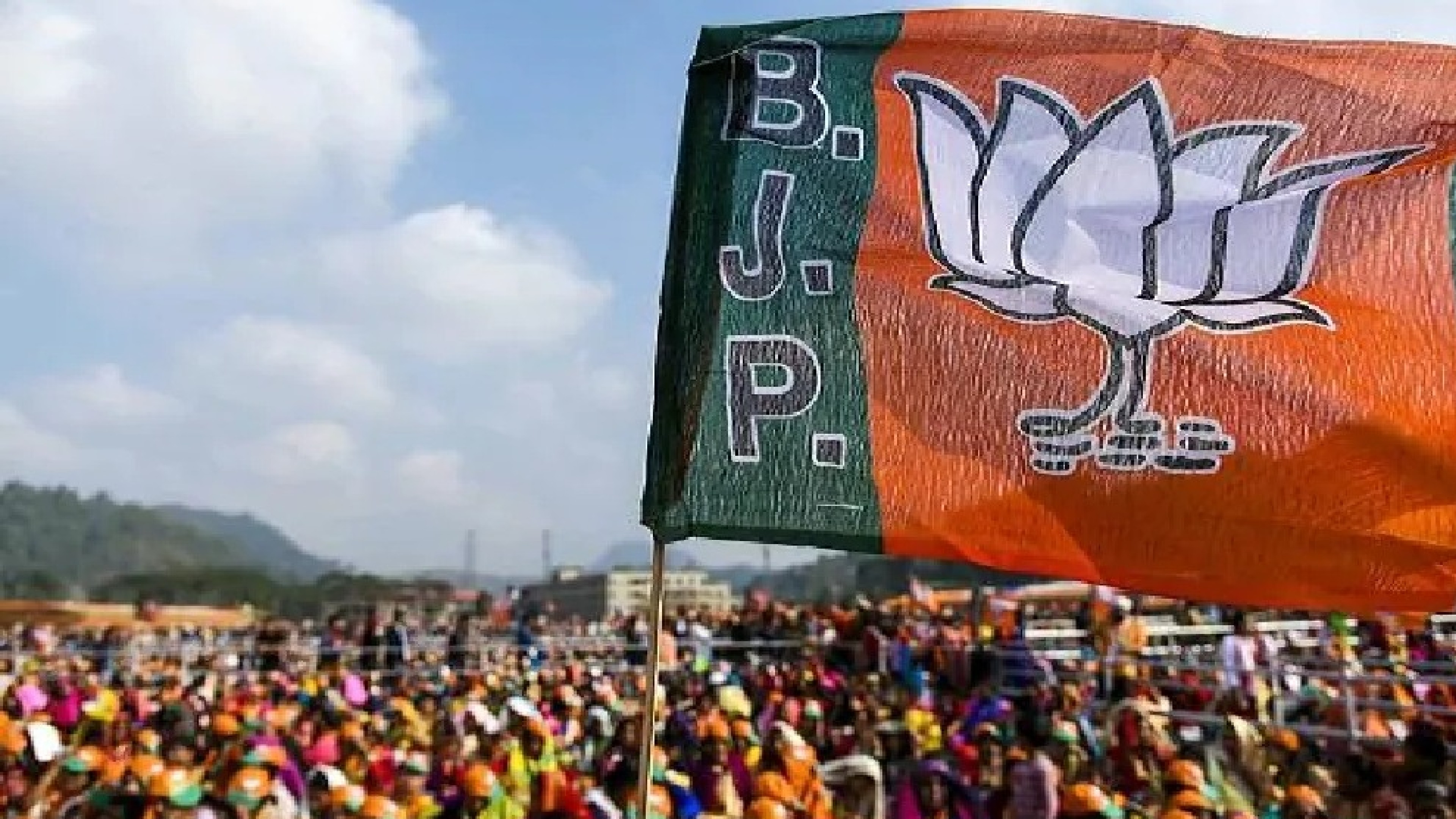 BJP state leadership directs functionaries to show respect to AIADMK