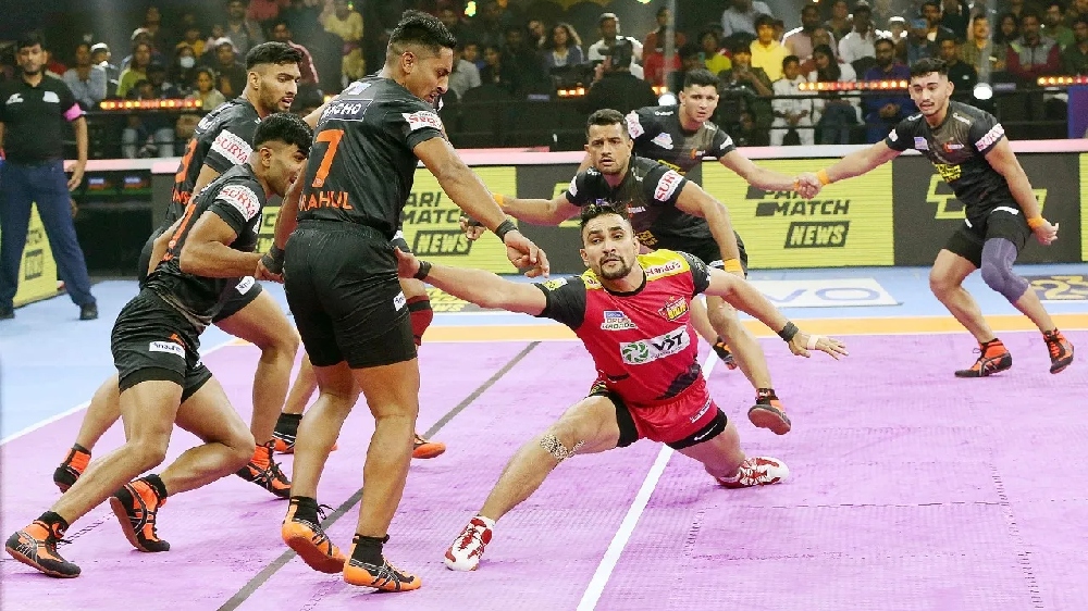 Jai Leads U Mumba to Comprehensive Win Against Bengaluru Bulls