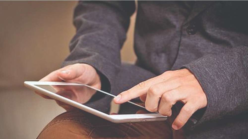 To bring iPad making to India, govt may allow Chinese JVs