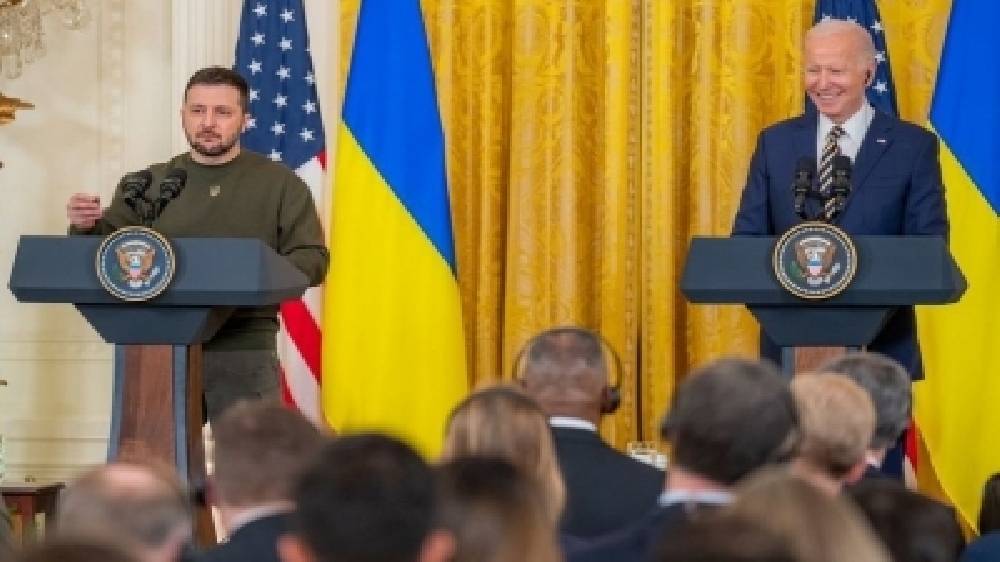 Biden approves more military aid as Zelenskyy visits Washington