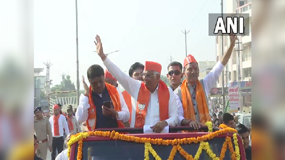Gujarat: CM Patel, BJP state chief to reach party office