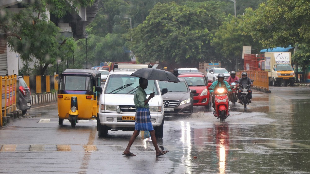 Rain likely to lash Chennai & several dists of TN for next few hrs