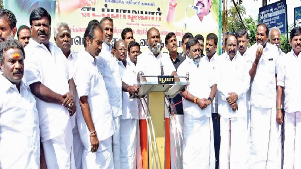AIADMK protests power tariff, property tax hike in Madurai, Tiruchy