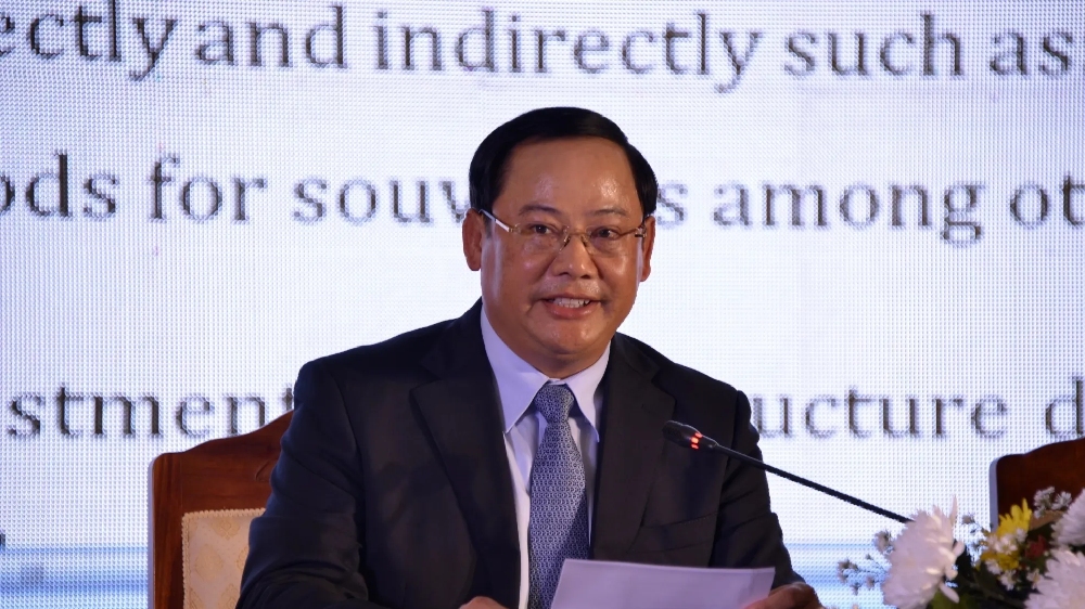 Lao cabinet reshuffled, new PM elected