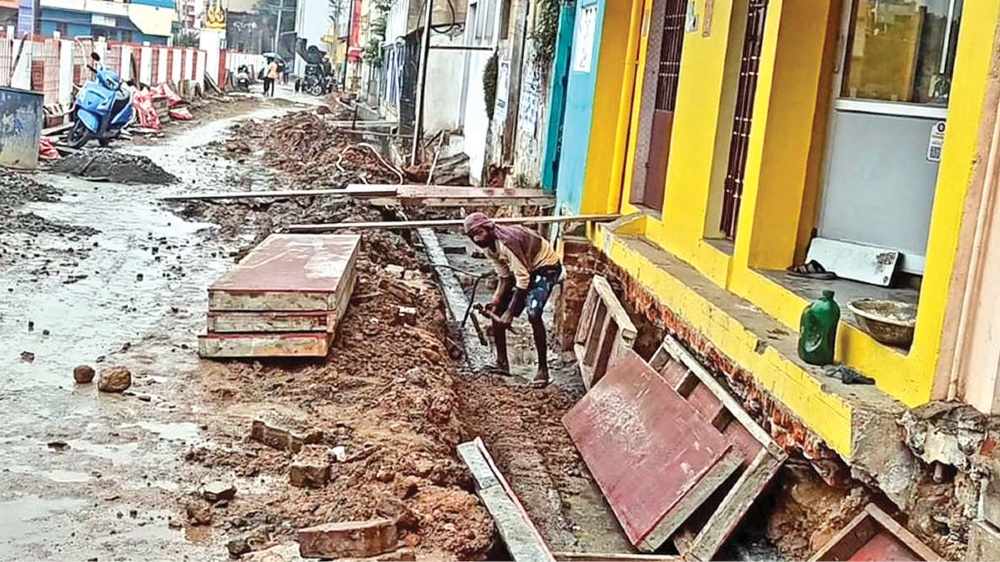 Sriperumbudur drainage work started 16 years ago yet to be completed