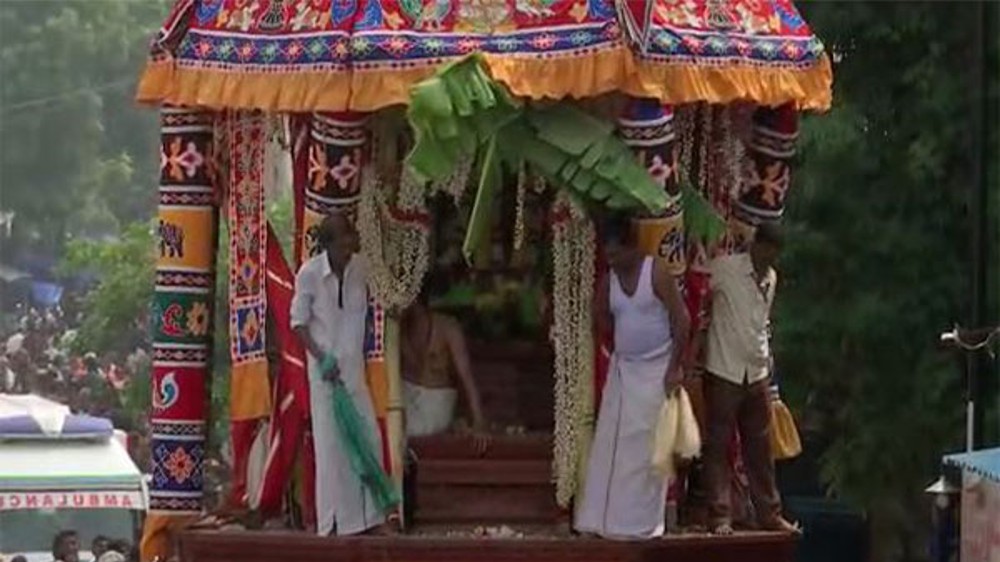 Karthigai Deepam Chariot festival held in Madurai