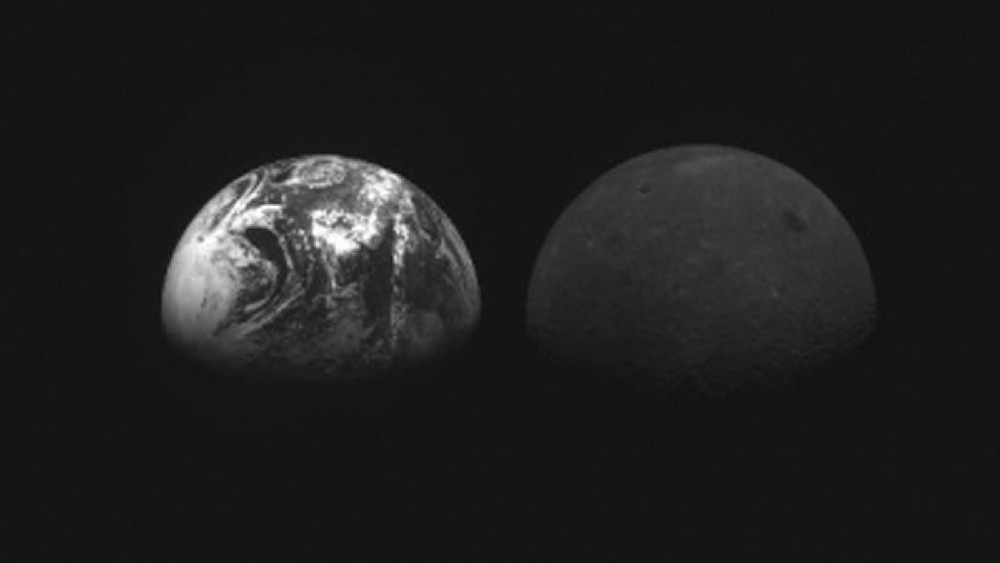 S Koreas lunar orbiter Danuri starts process to enter moon orbit