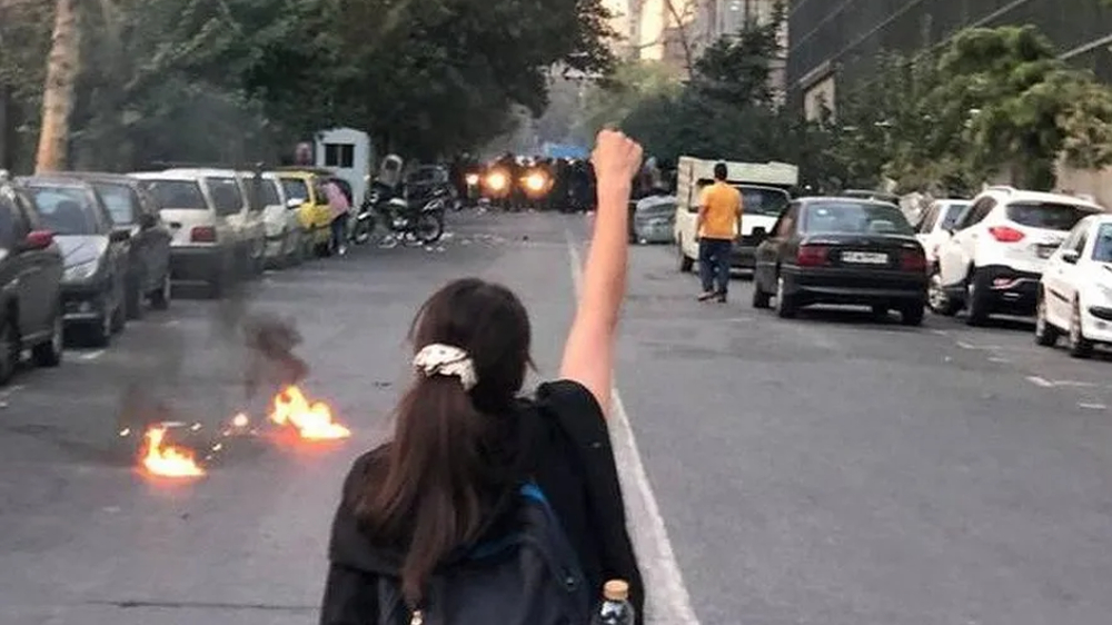 Iranian forces shooting at breasts, genitals of female protesters