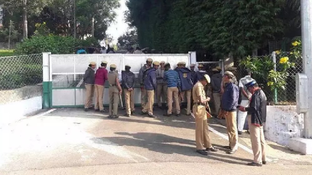 Kodanad heist-murder case: Court adjourns hearing to Jan 27 Kodanad heist-murder case: Court adjourns hearing to Jan 27