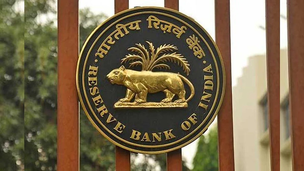 RBI likely to moderate interest hike: Experts