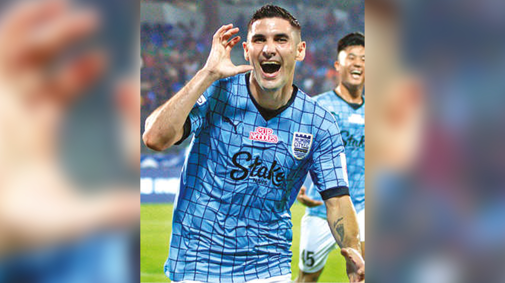 Mumbai City crushes Goa 4-1