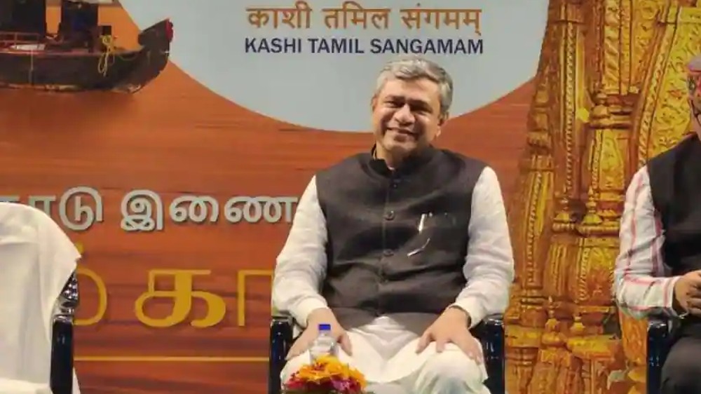 Railway Minister announces new service between Kashi & TN