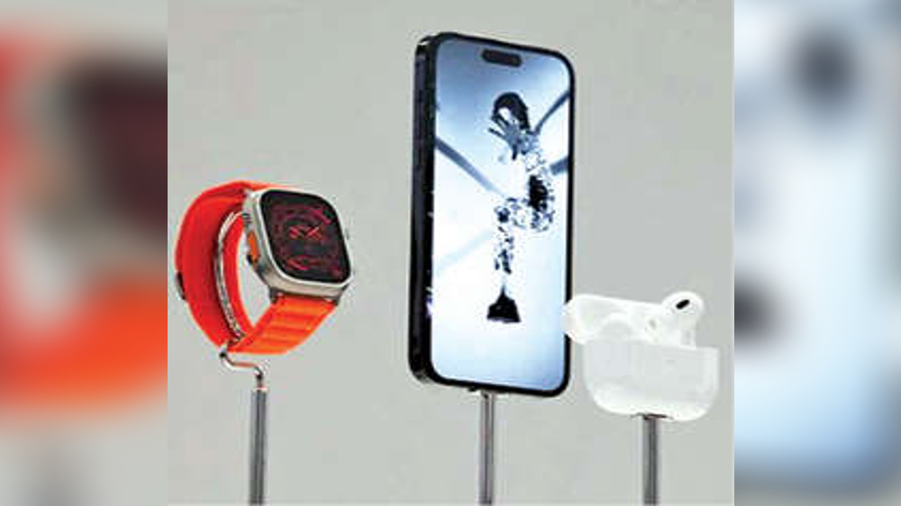 Tata Group to open 100 exclusive Apple stores