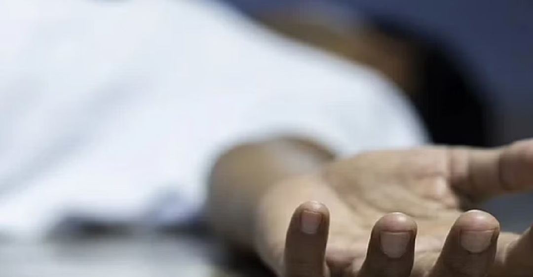 Frustrated young mother kills sick daughter, self in Sivaganga