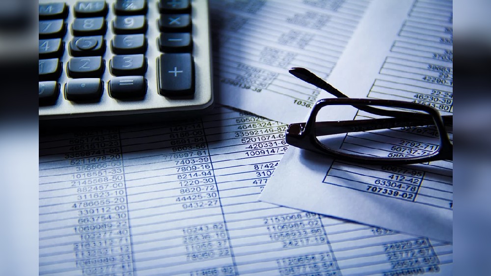 Total govt debt rises to Rs 147 lakh cr in Q2: FinMin Report