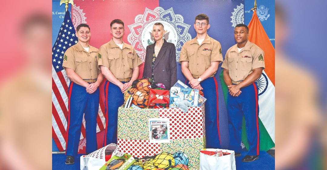 US Marines deliver holiday gifts to city-based NGO US Marines deliver holiday gifts to city-based NGO