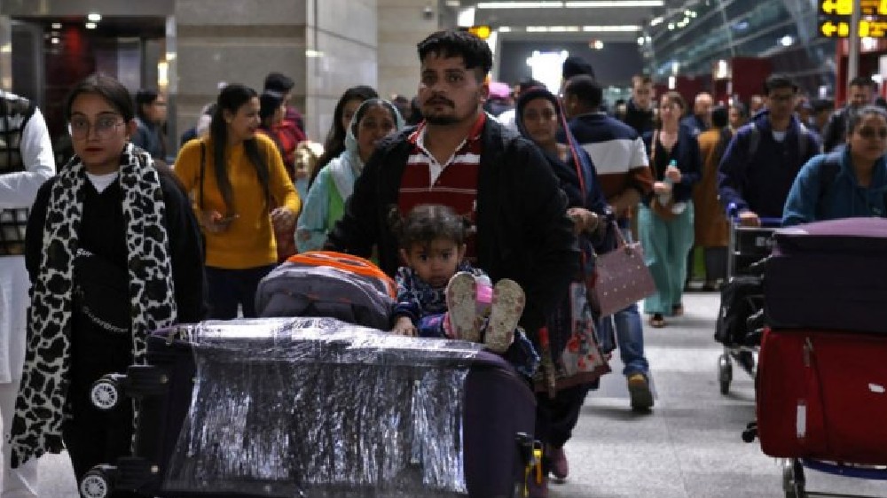 Covid: Random testing of intl passengers at Delhi airport