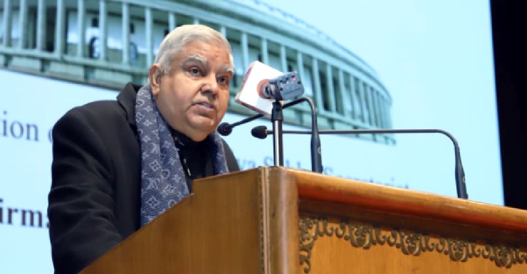Vice President greets people on New Year
