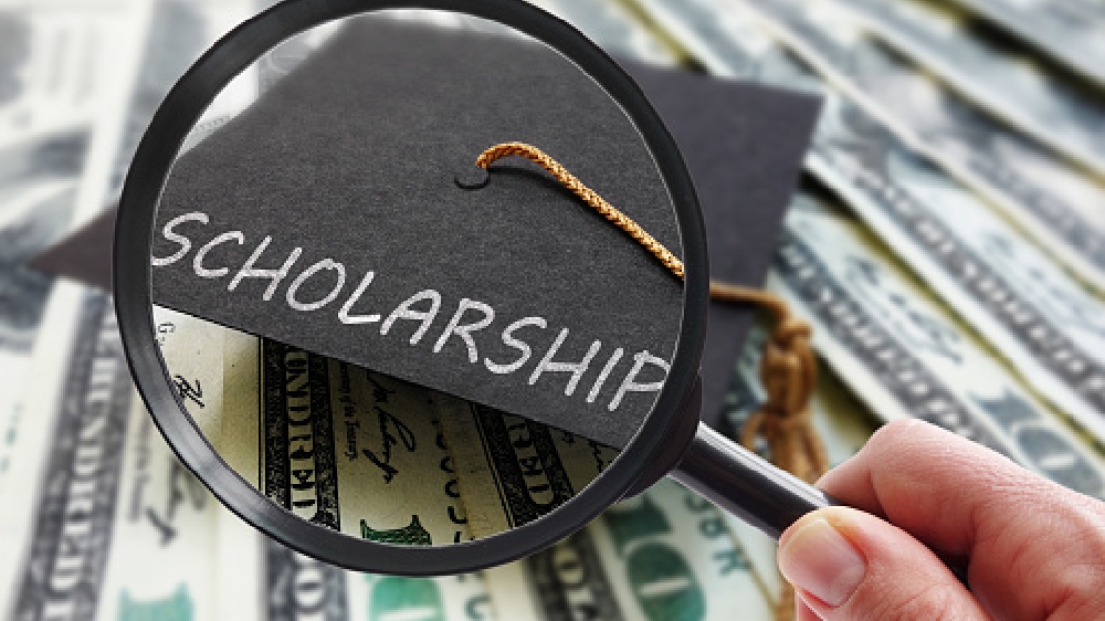 DT Campus: Scholarship alert DT Campus: Scholarship alert