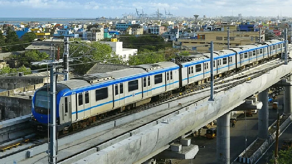 Technical glitches, cash payment irk Metro passengers in Chennai Technical glitches, cash payment irk Metro passengers in Chennai