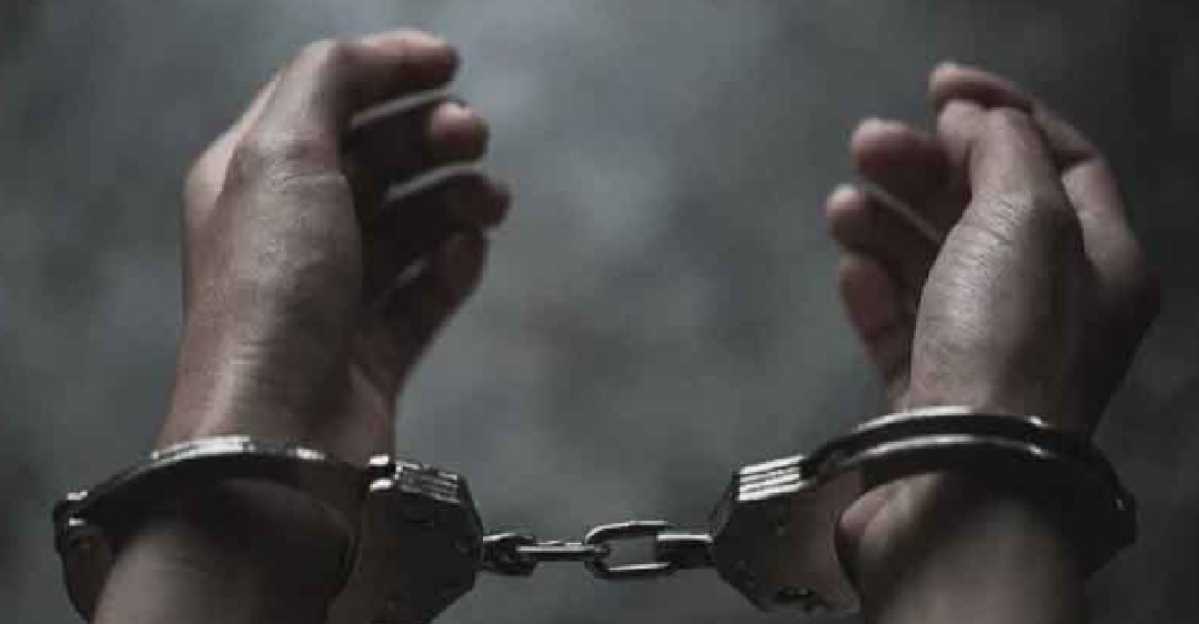 Man held for bomb threat in Mumbai on New Years eve