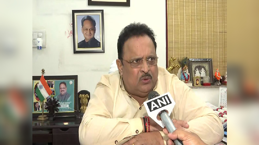 Raghu resigns as Gujarat in-charge after Congress faces defeat