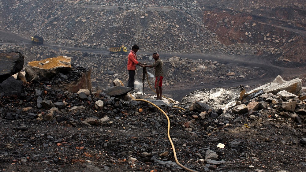 Govt has ‘modified’ 62 coal mines to make them attractive for buyers