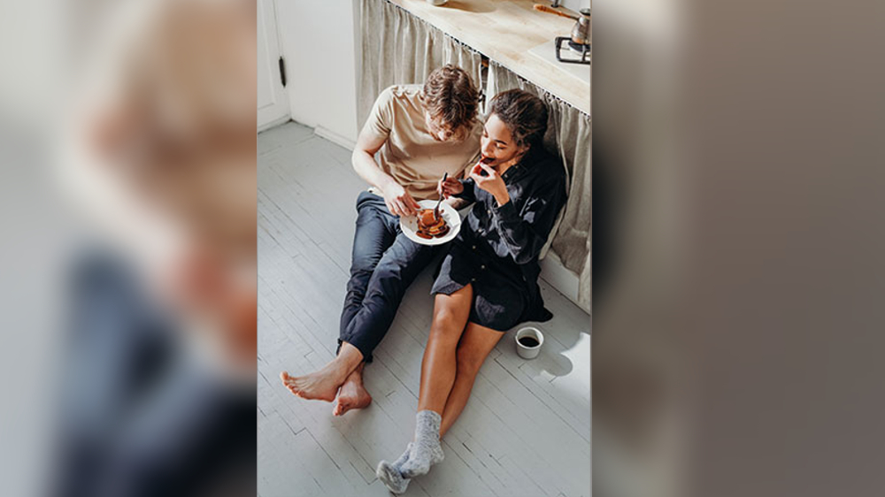 Scientists found neural link between early life trauma, binge-eating