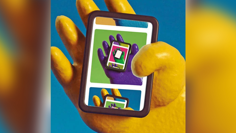 Stretching Out: What Twitter does to our sense of time