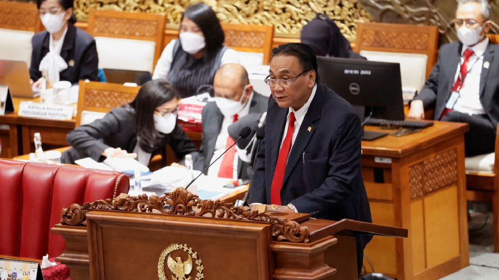 Indonesia bans sex outside marriage in new criminal code