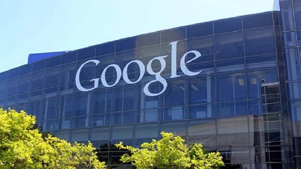 Google Slides now allows collaborating with friends