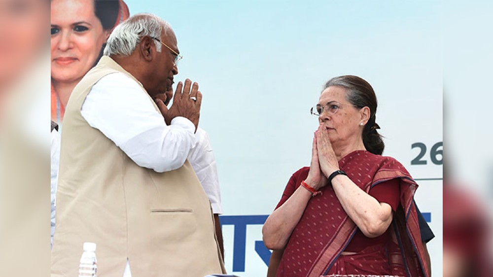 Cong meet tomorrow to discuss strategy for Winter Session