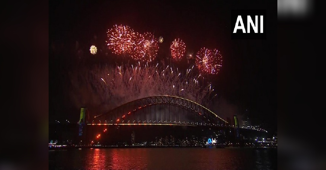 Australia rings in New Year 2023 amid fireworks, light shows