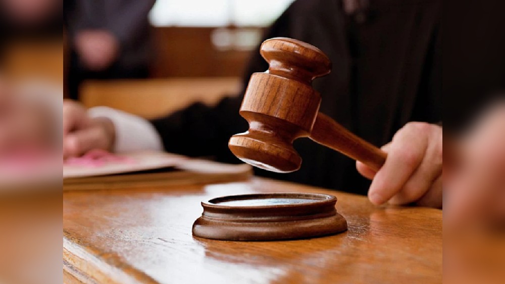 Former concentration camp secy, 97, convicted of Nazi war crimes