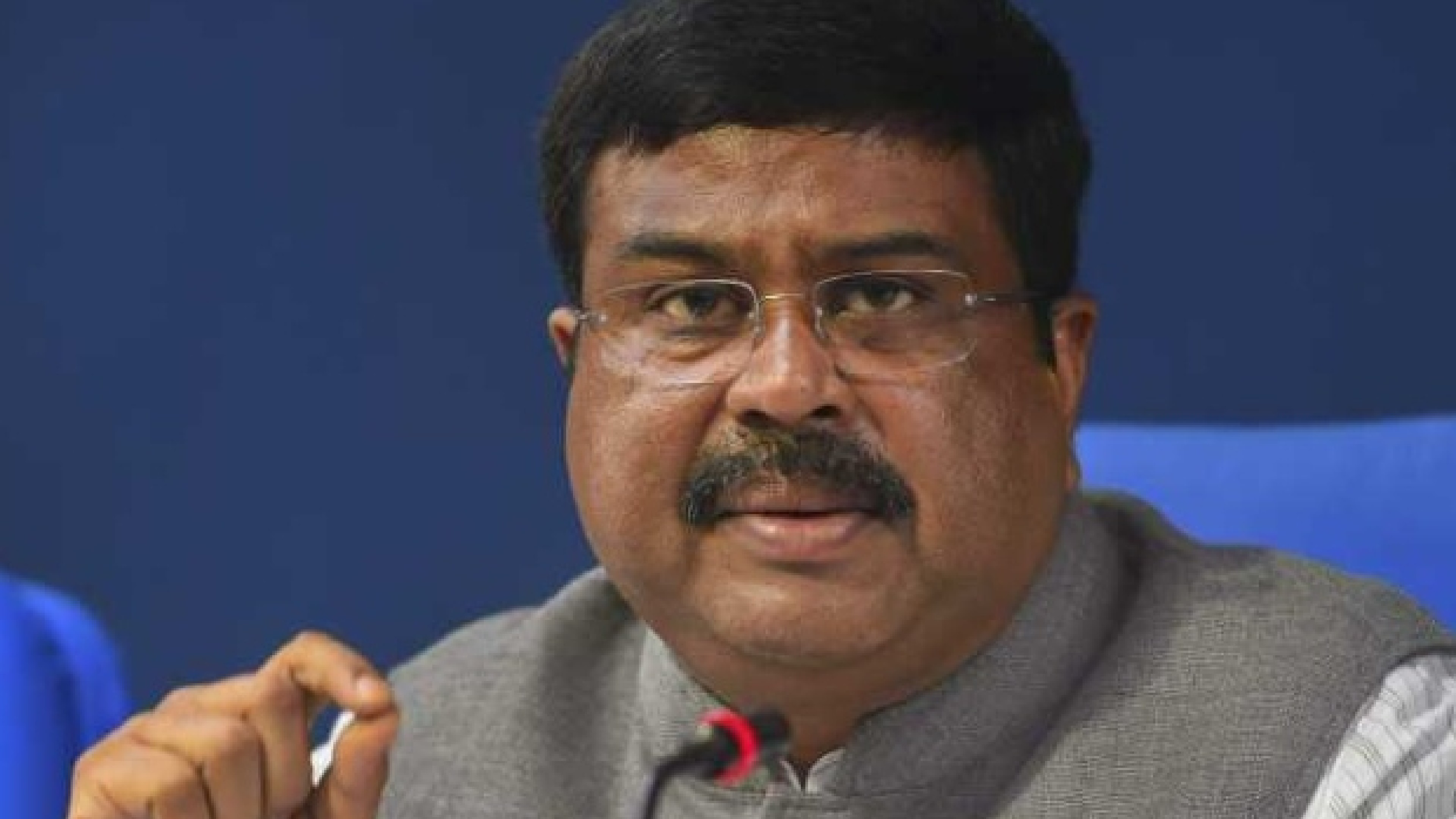 Centre open to views on NEP: Minister Pradhan Centre open to views on NEP: Minister Pradhan